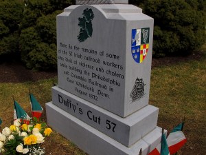 Duffys Cut gravemark